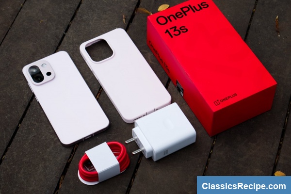 OnePlus 13s